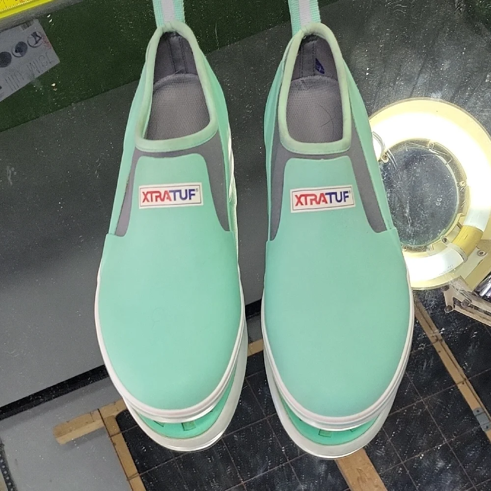 Womens 10 XTRATUF Women's Waterproof Slip-On Deck Shoes  Seafoam. Excellent Cond - Picture 7 of 8